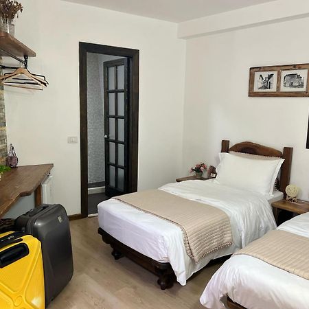 Hotel Omer Berat Zimmer foto