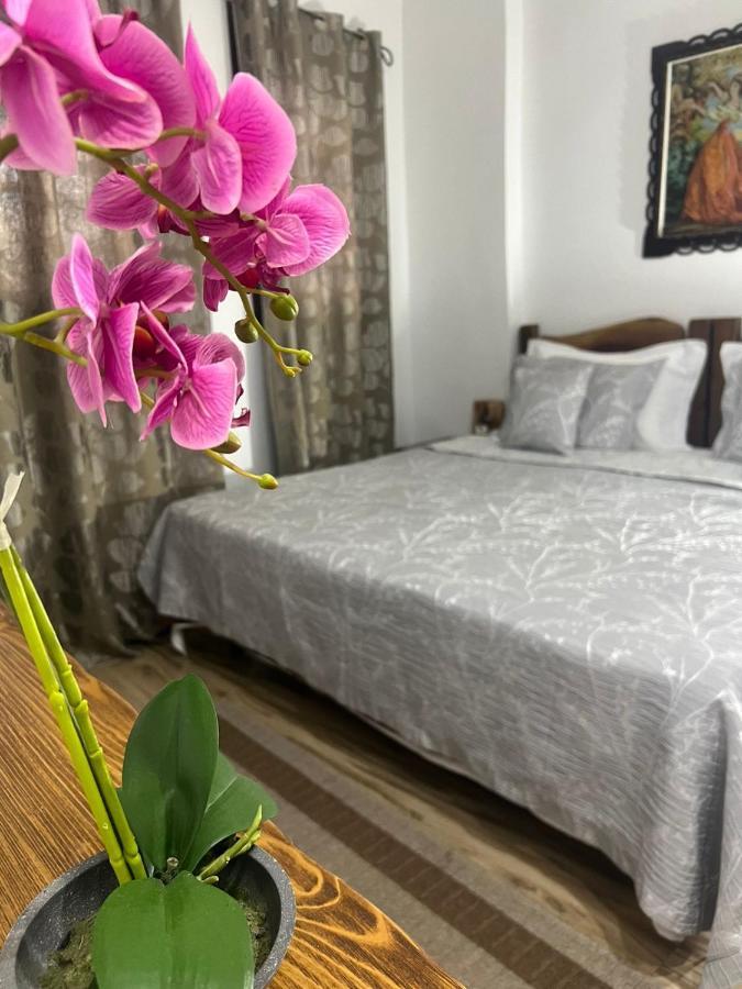 Hotel Omer Berat Exterior foto