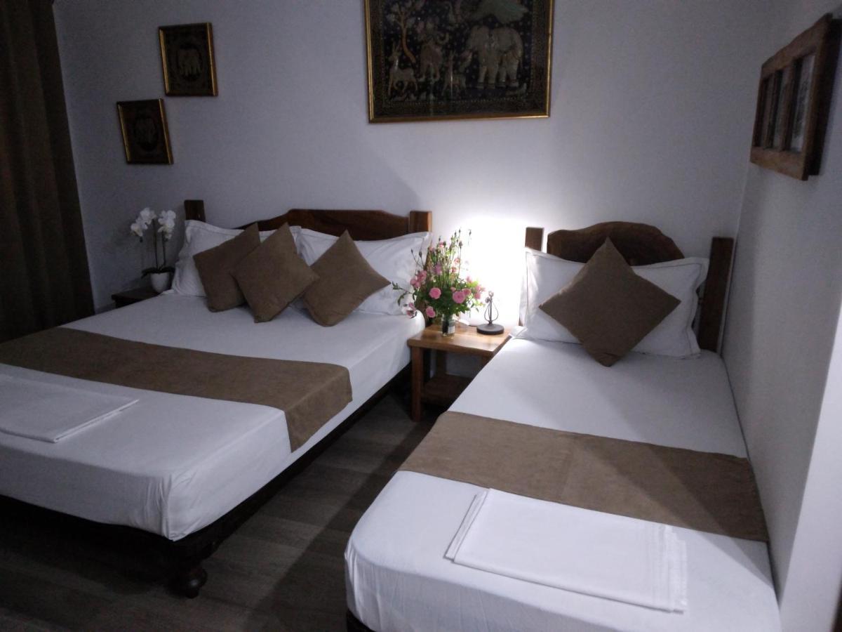 Hotel Omer Berat Zimmer foto