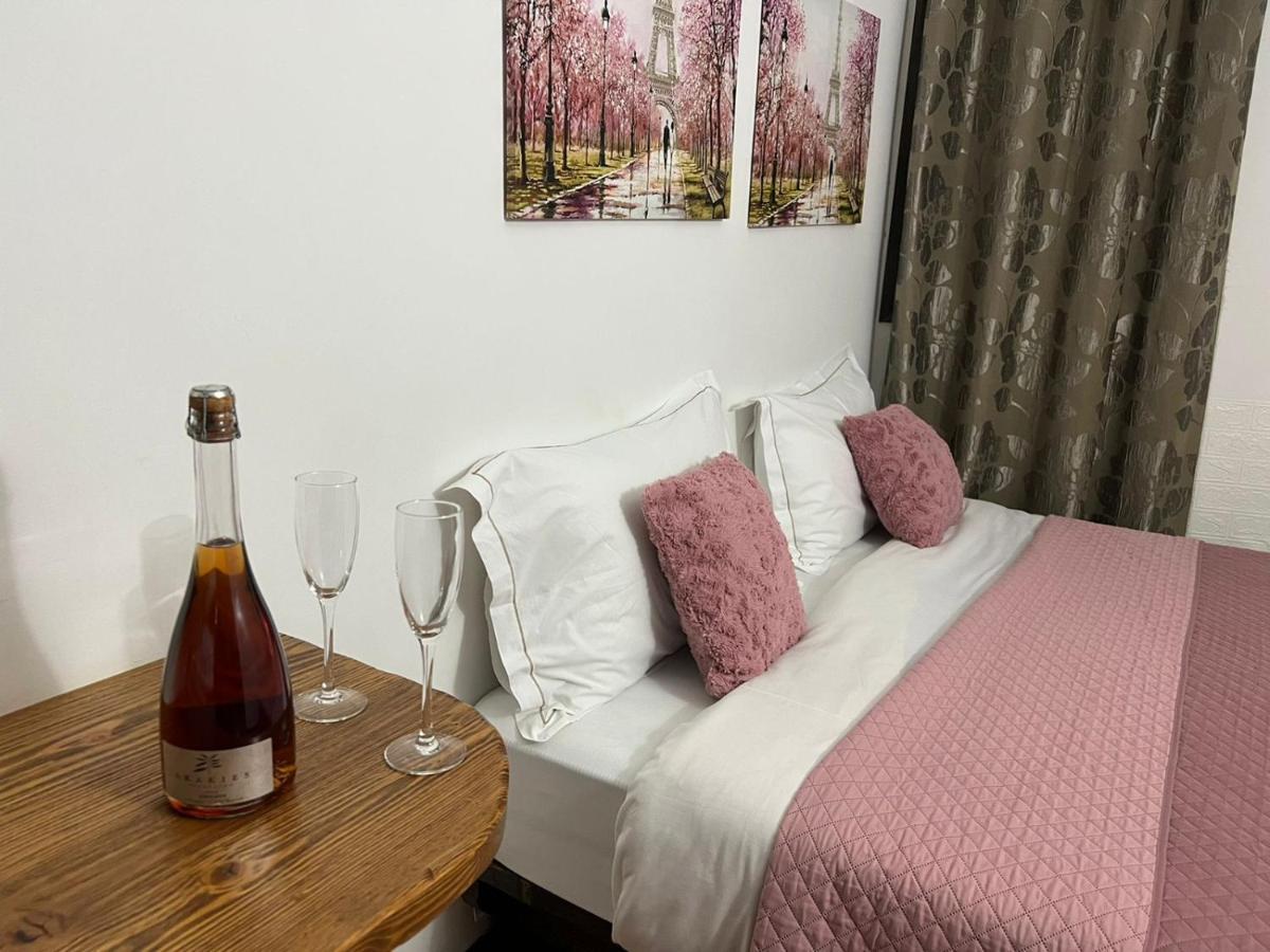 Hotel Omer Berat Zimmer foto
