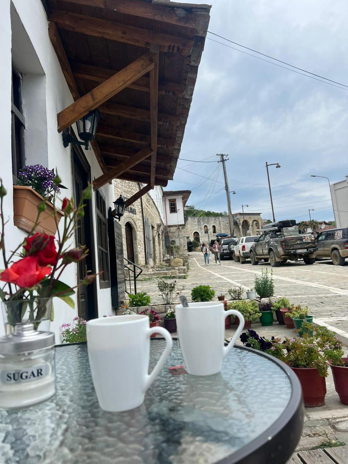 Hotel Omer Berat Zimmer foto