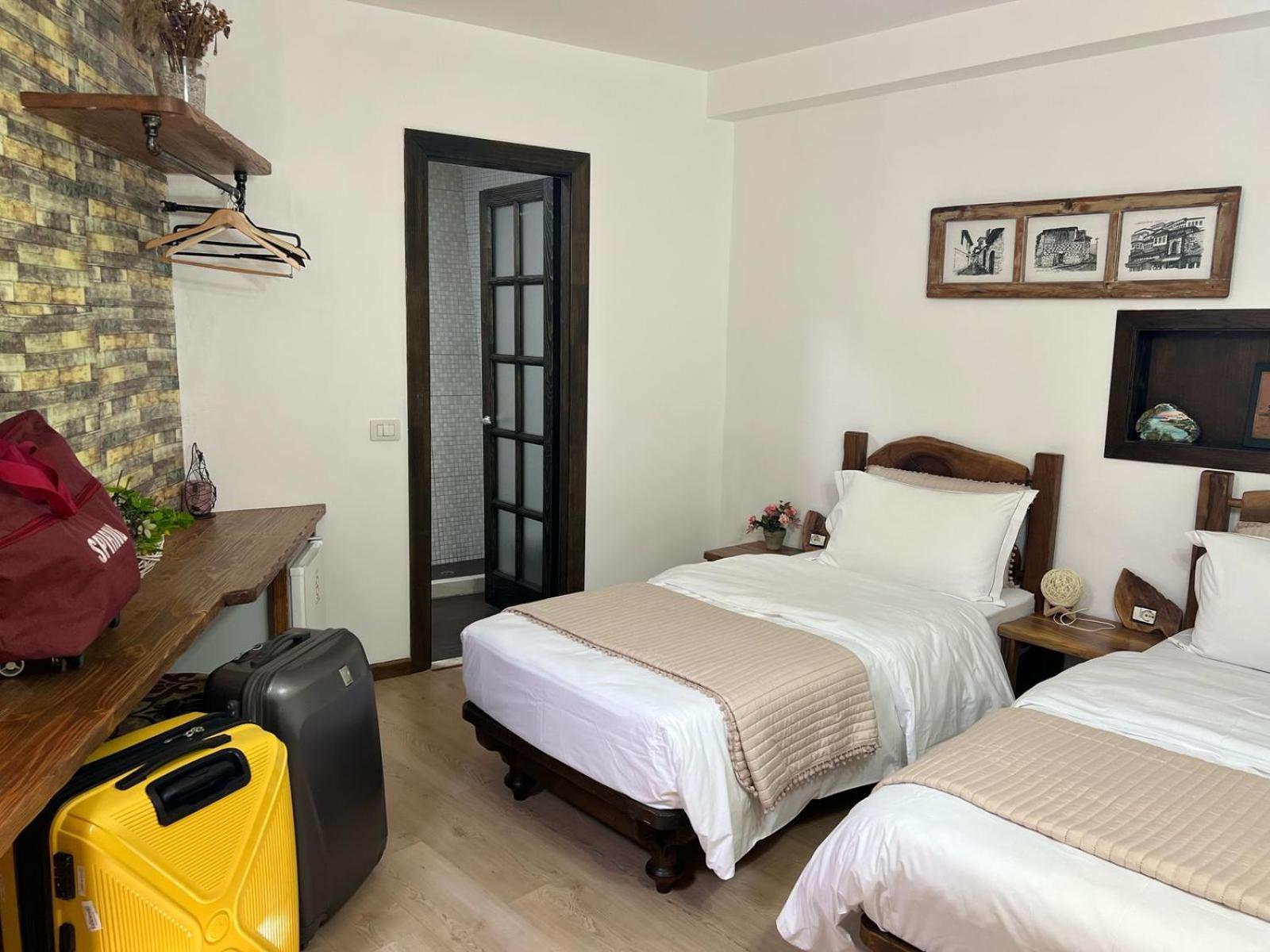 Hotel Omer Berat Zimmer foto